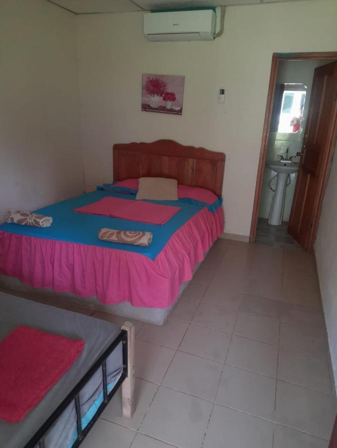 Hostal Denisse Tours ซานตากาตาลีนา ภายนอก รูปภาพ
